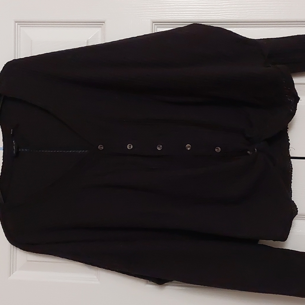 Urban Outfitters knit button down top, size L, Black